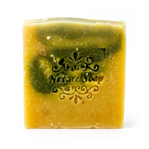 Abacate e leite de amêndoas